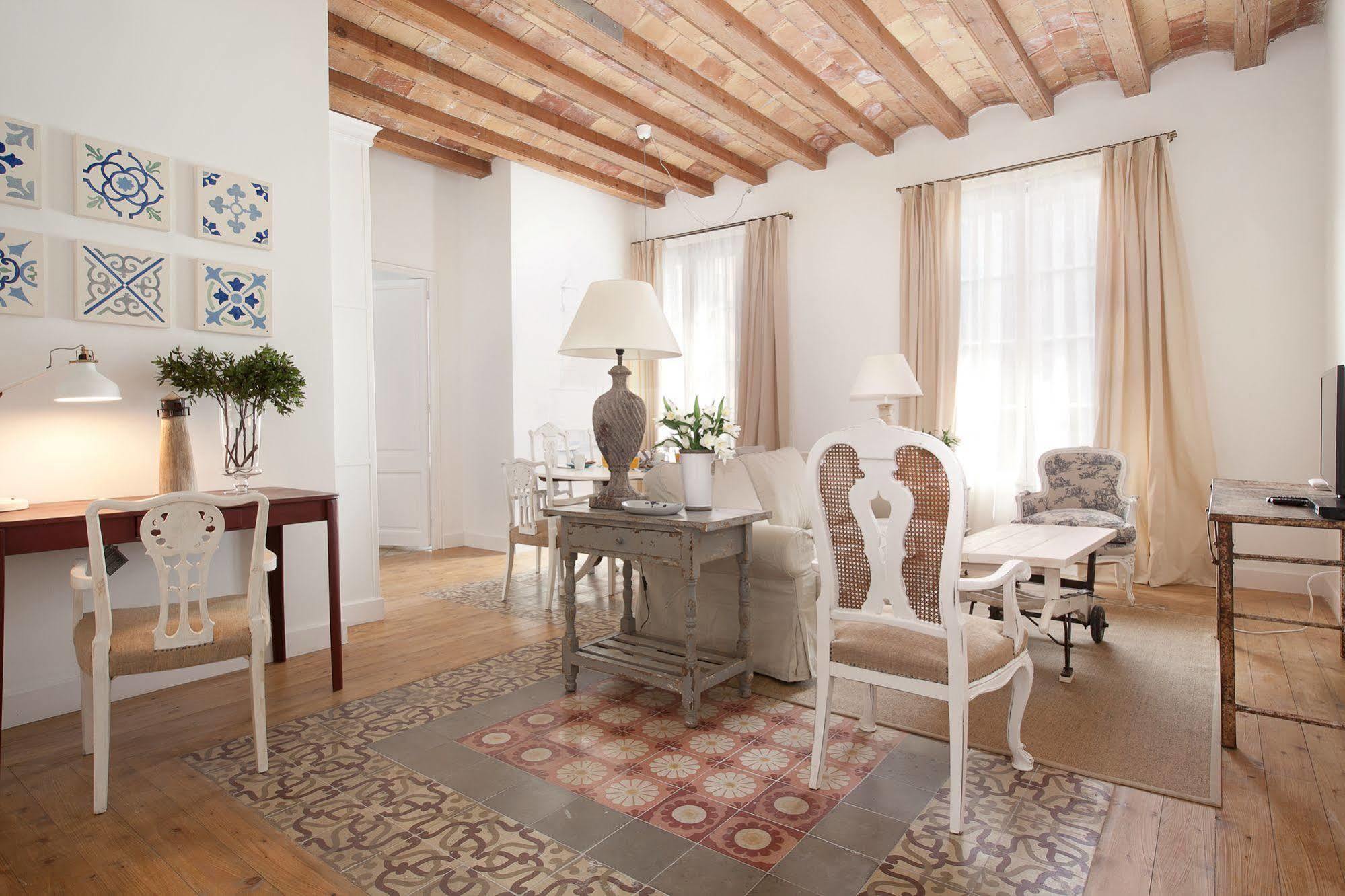 Nextdoor Miro Apartment Barcelona